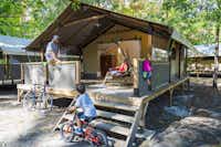 Camping Mimizan Lac Mobilheim mit Veranda