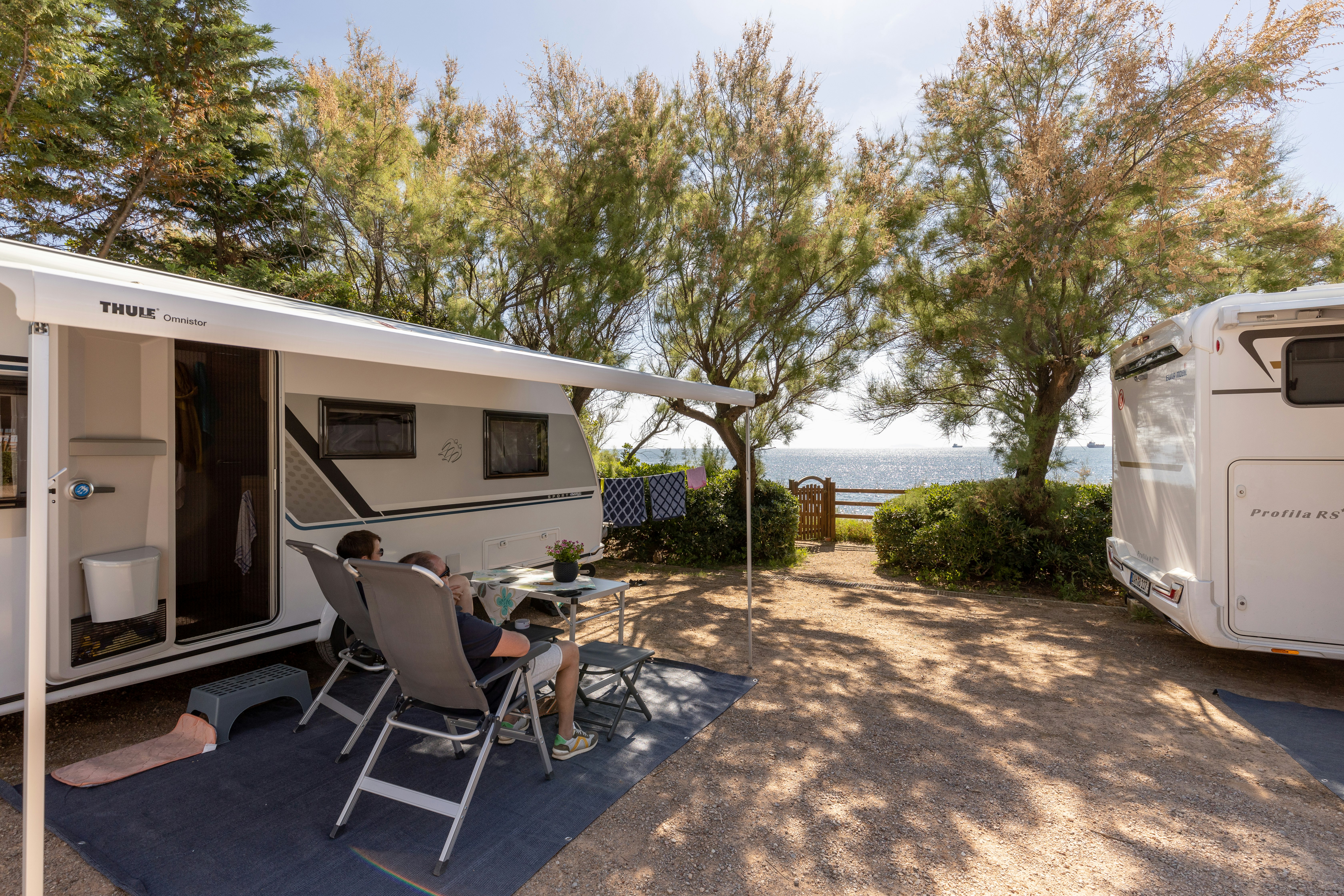 Camping Miramare - Standplätze auf dem Campingplatz