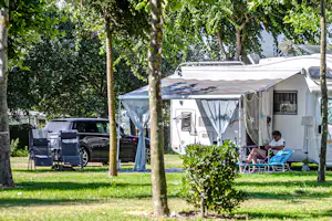 Miramare Camping Village Camping Miramare - Standplatz auf grasbewachsenen Untergrund