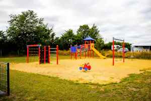Camping Mitte - Spielplatz des Campingplatzes