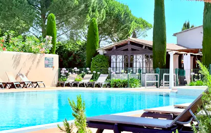 Camping Monplaisir Provence (Saint-Rémy-de-Provence)