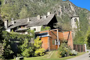 Camping Monte Rosa - Rezeptionsgebäude auf dem Campingplatz