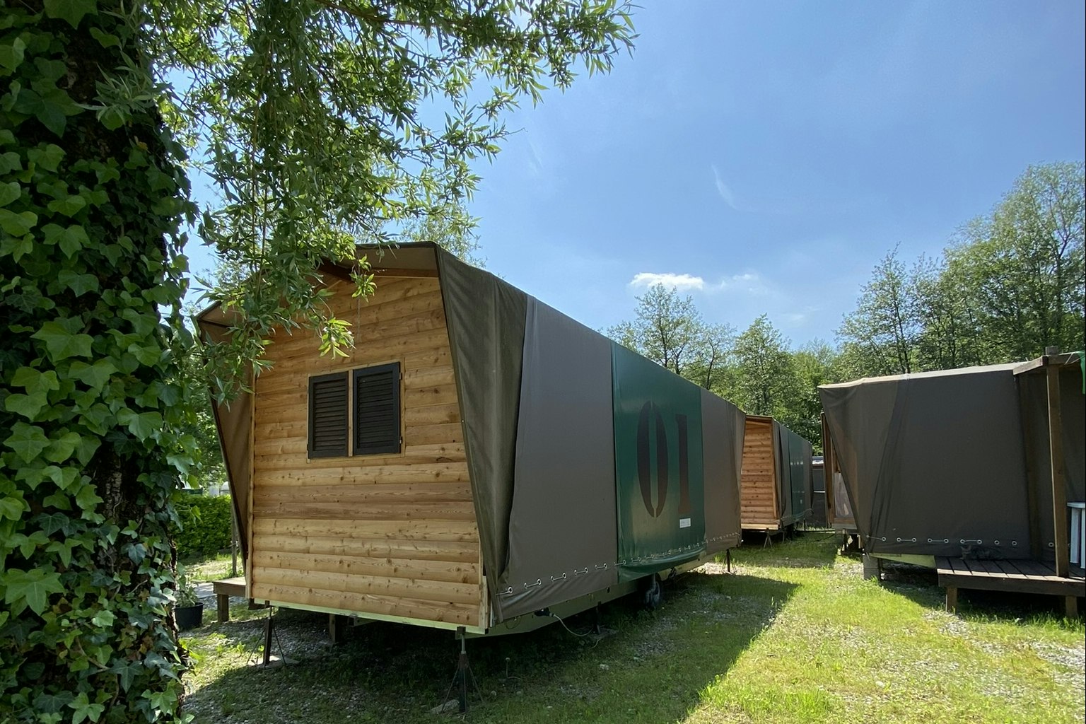 Camping Montorfano  - Mobilheime auf dem Campingplatz