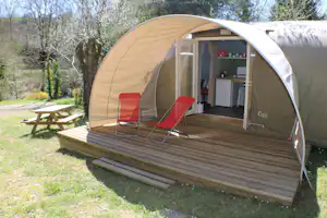 Camping Moulin de Chaules - Mobilheim auf dem Campingplatz