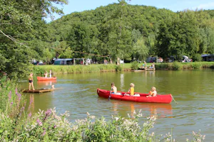 Camping Moulin de Laborde - Wohnwagen- und Zeltstellplatz vom Campingplatz direkt am Fluss