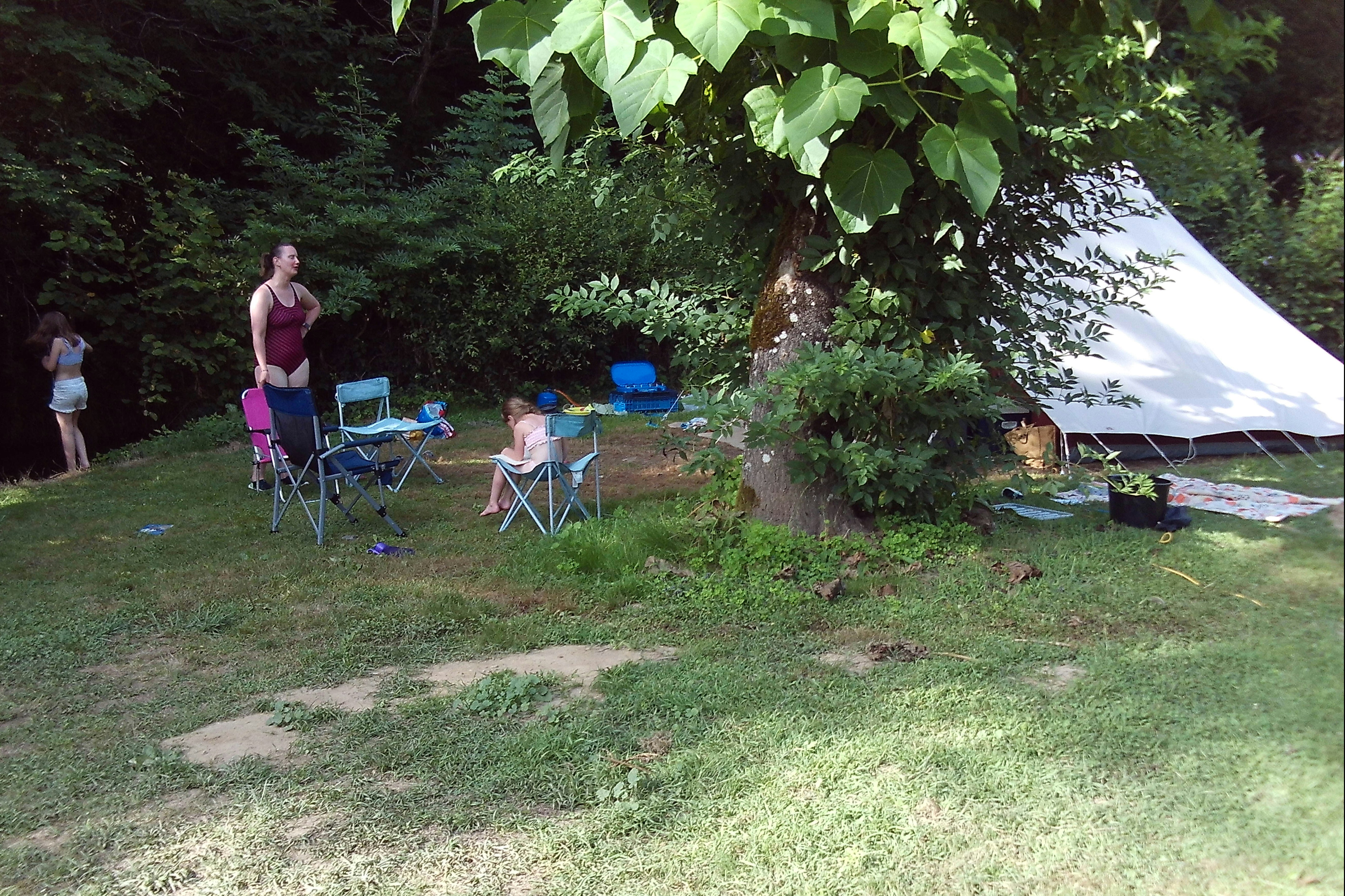Camping Moulin de Liort - Zeltplatz im Grünen auf dem Campingplatz