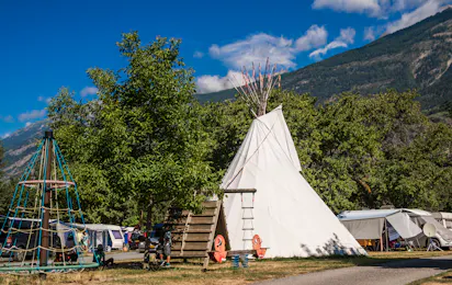 Camping & Schwimmbad Mühleye