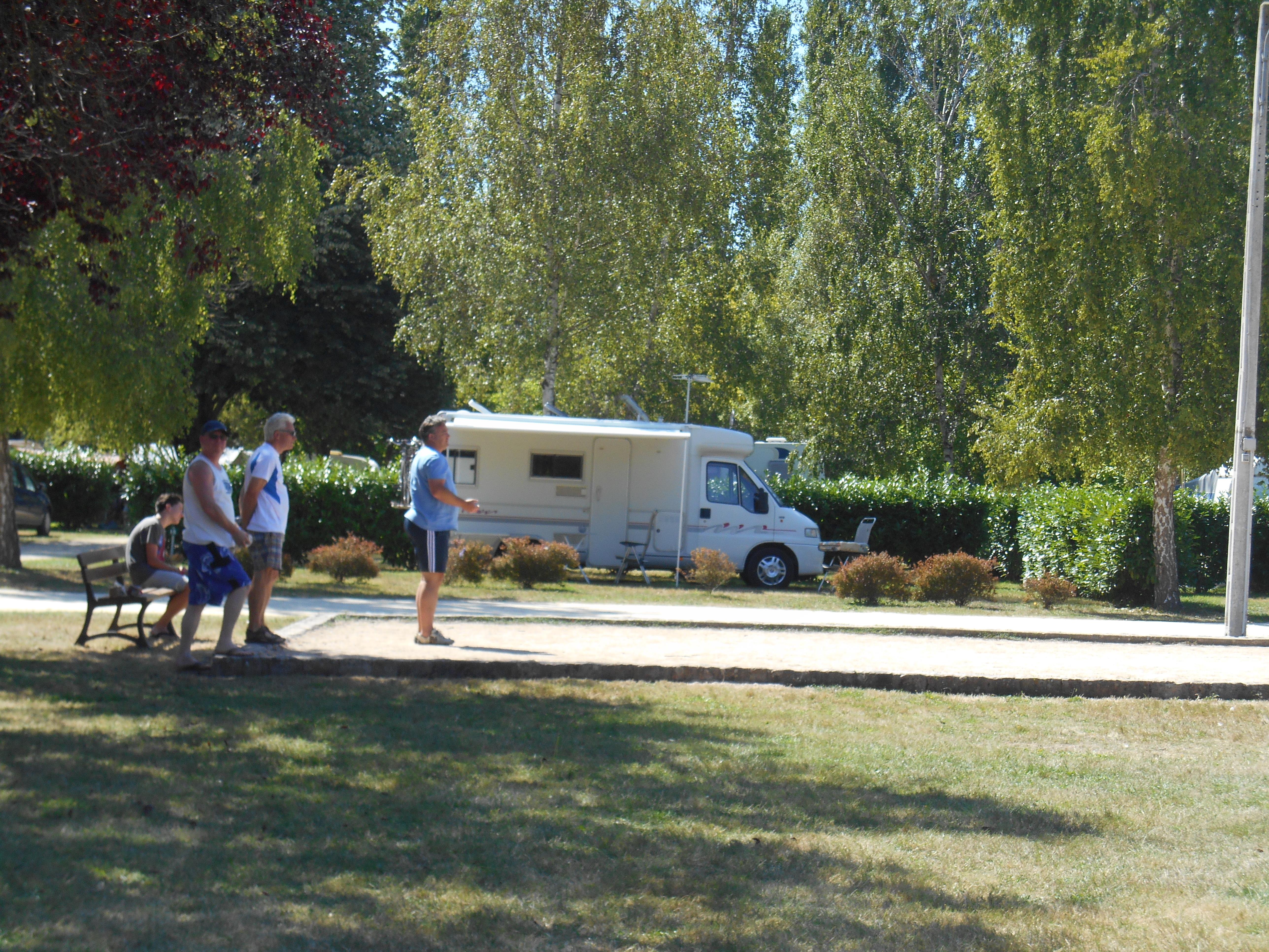 Camping Municipal Au Bord du Loir