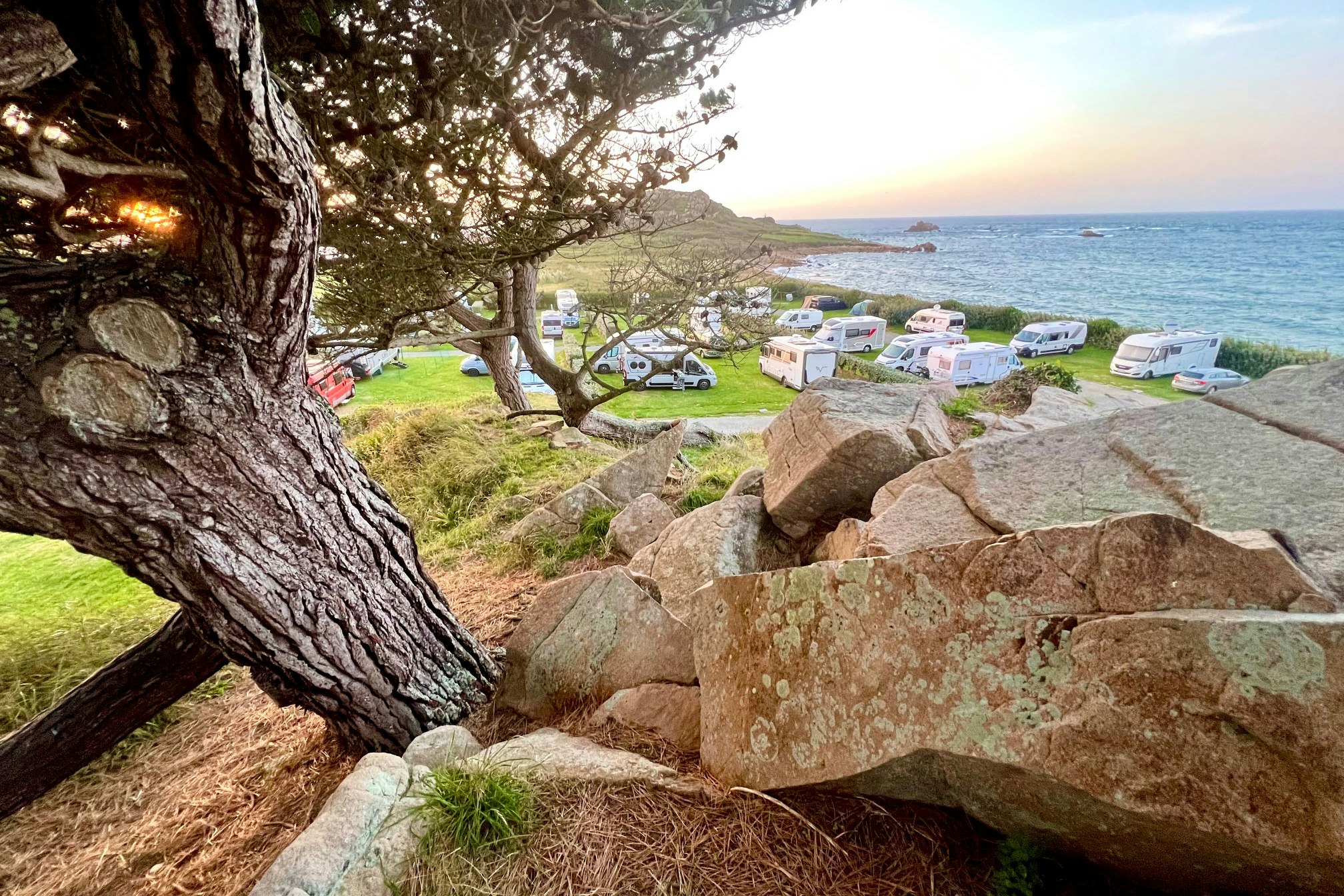 Camping Municipal de la Mer - Blick auf den Campingplatz am Meer