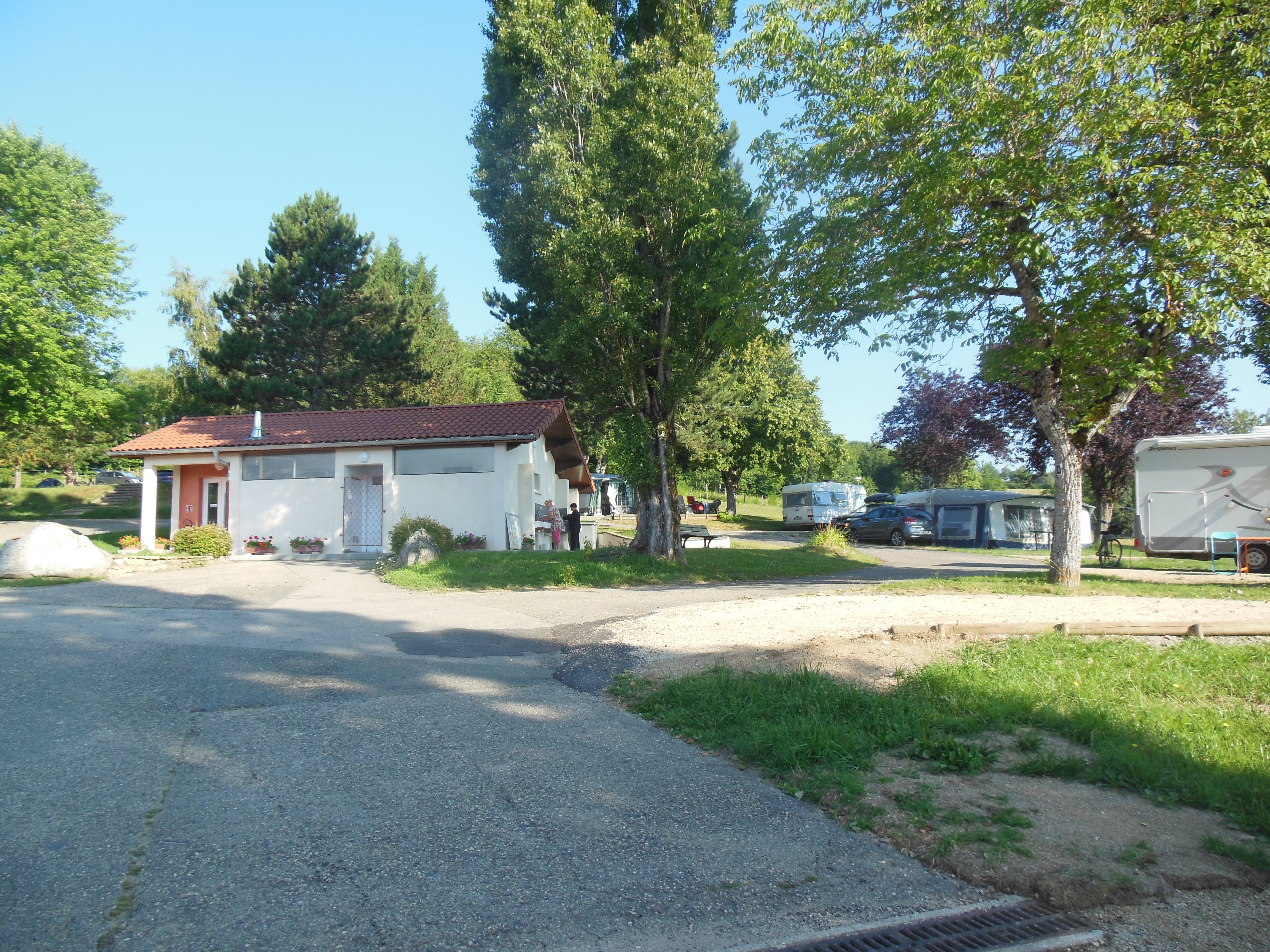 Camping Municipal La Roche - Noirétable