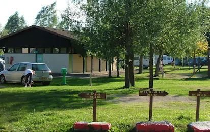 Camping Municipal de Saint-Point-Lac