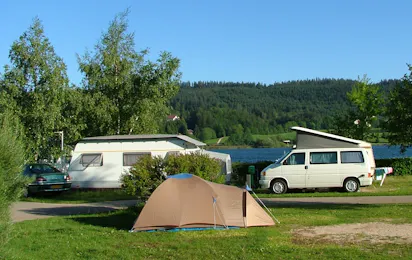 Camping Municipal de Saint-Point-Lac