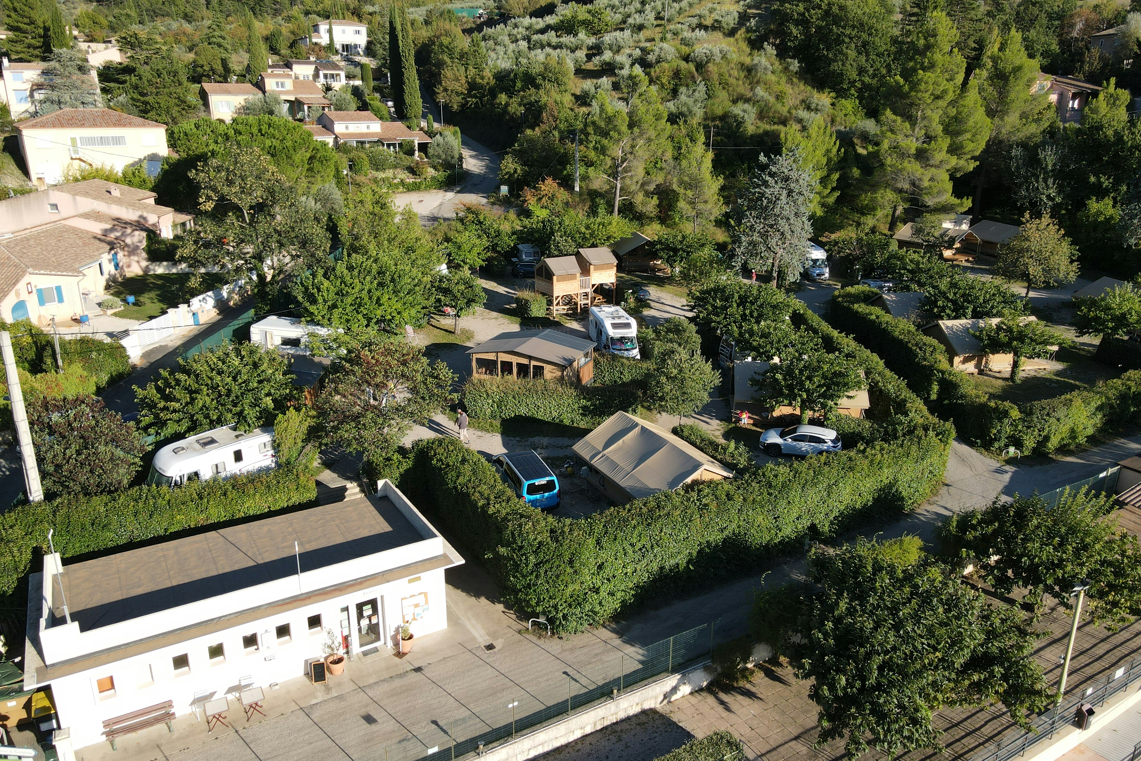 Camping Municipal Le Jalinier  - Luftaufnahme des Campingplatzes