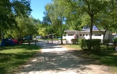 Camping les Bords de Lyonne