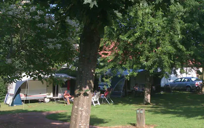 Camping Municipal Les Feuilles