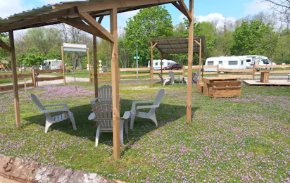 Camping l'Ile aux Mille Charmes