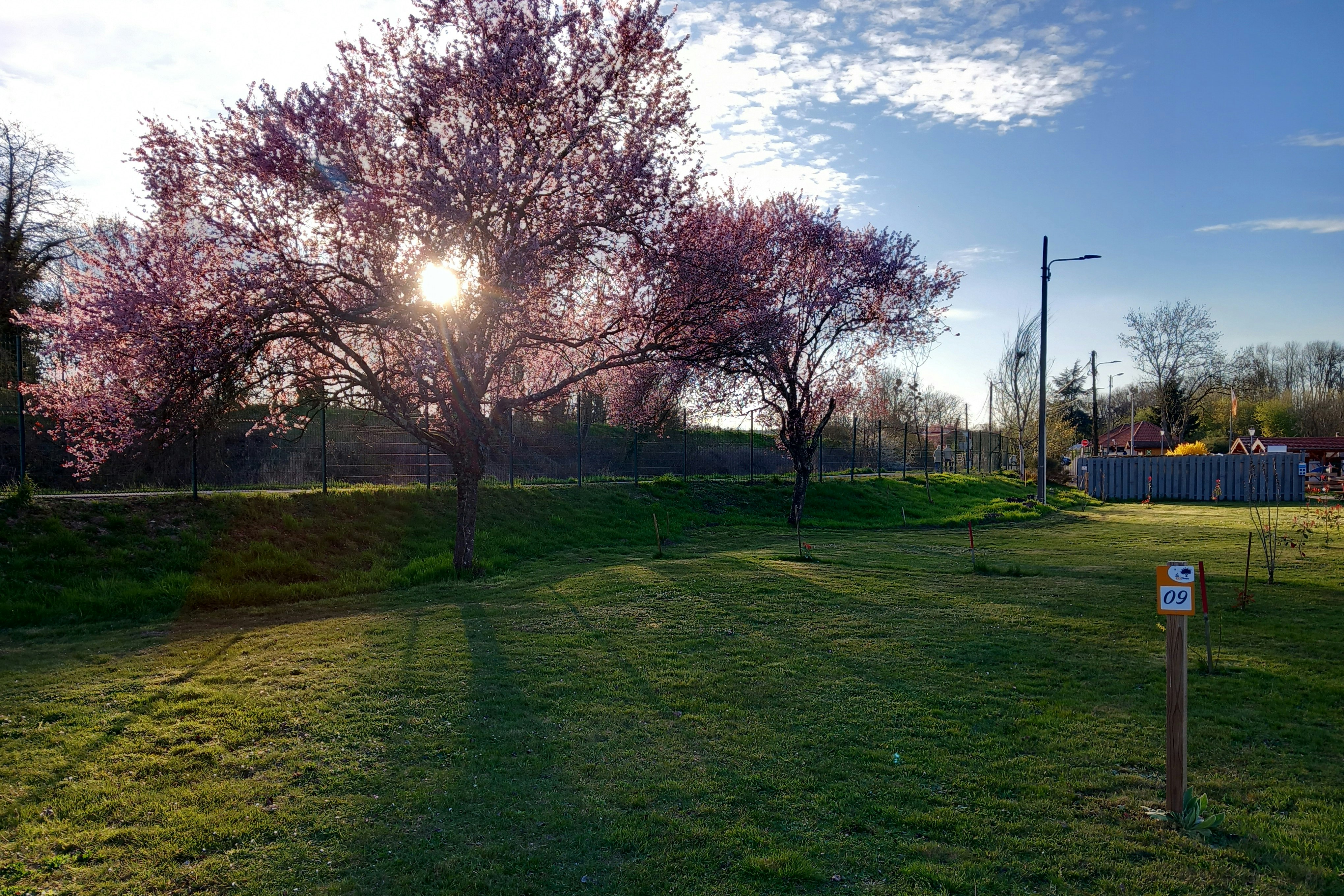 Camping l'ile aux mille Charmes