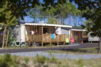 Camping Pipiou - Mobilheim mit überdachter Veranda 