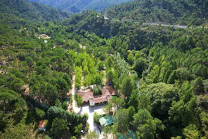 Camping Municipal Rio Mundo