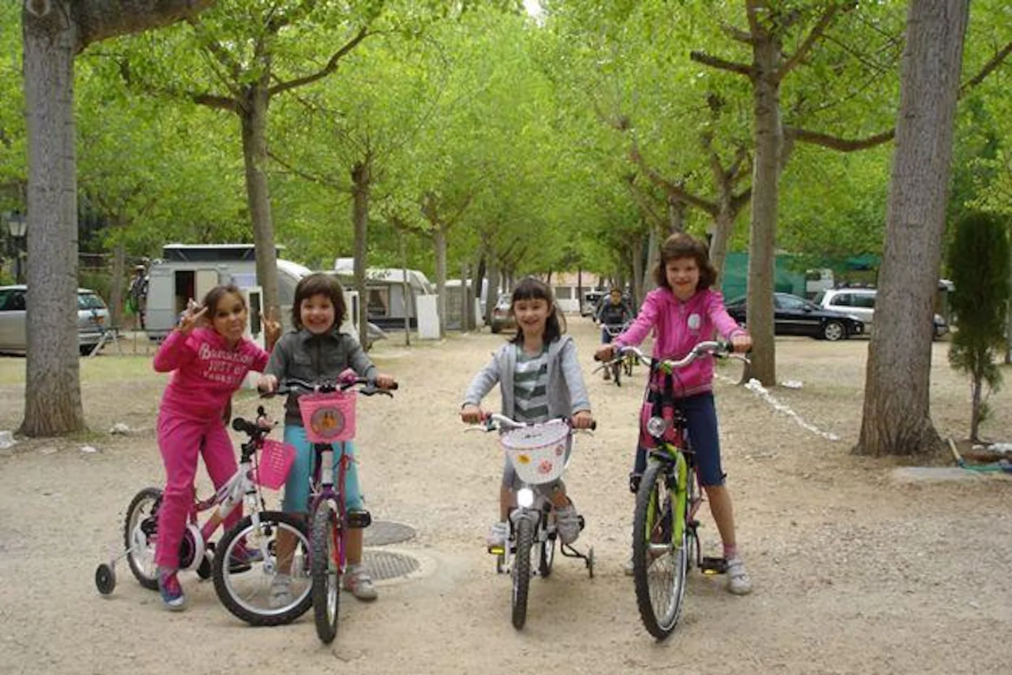 Camping Municipal Rio Mundo