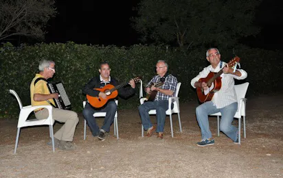 Camping Municipal Rio Mundo