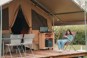 Onlycamp Camping Sous les Pommiers Camping Municipal Sous les Pommiers - Glampingzelt Außenansicht