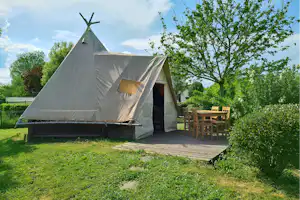 Camping Municipal Val de Braye - Glamping-Zelt auf dem Campingplatz