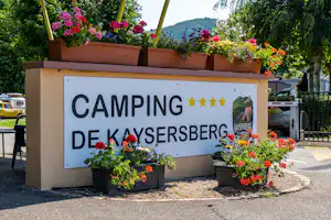 Camping de Kaysersberg Camping Municipal - Campingplatzschild am Eingang