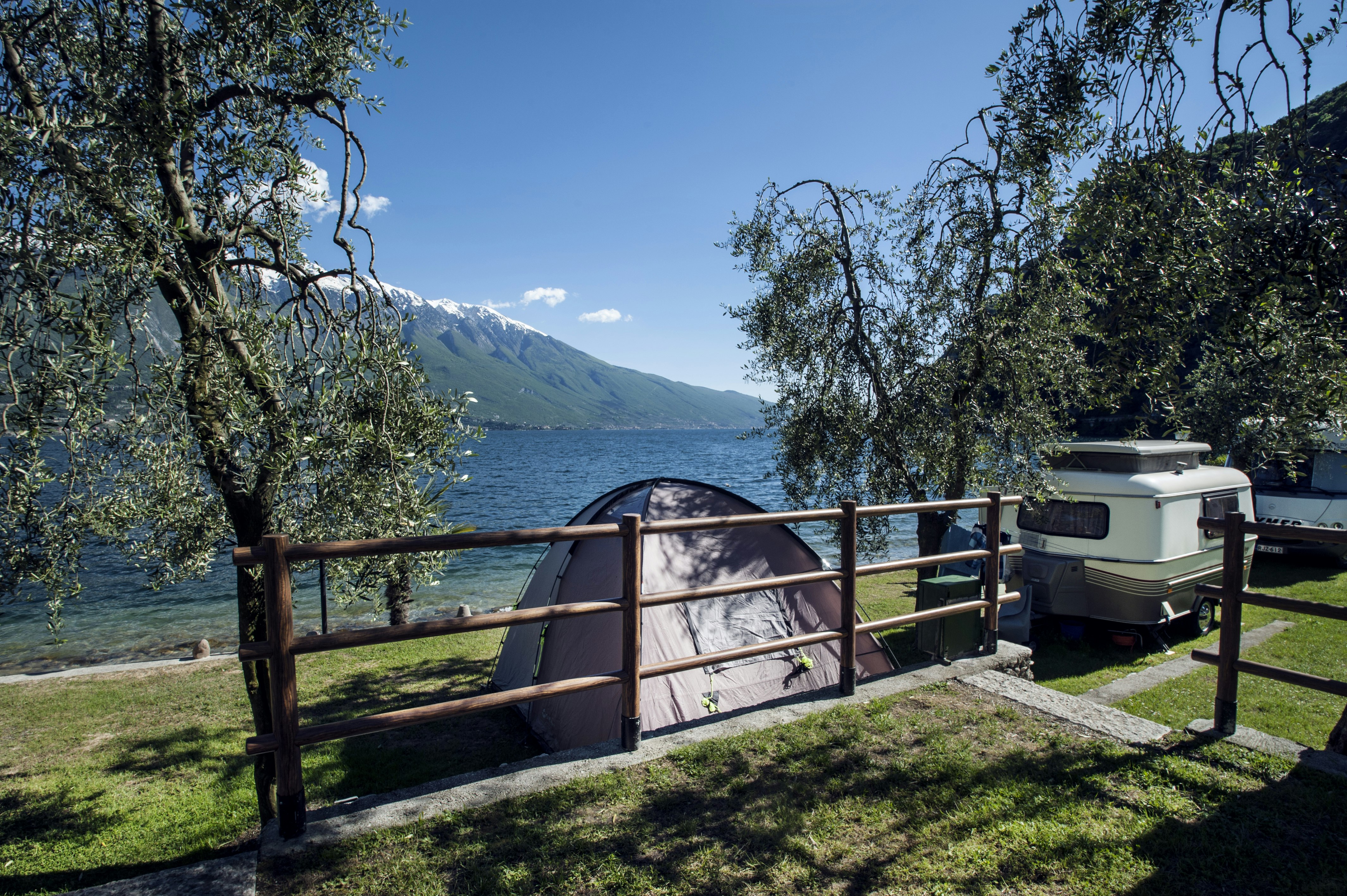 Limone Sul Garda Spiaggia Cola At Webcamstravel