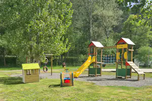 Camping l'Or Bleu Camping Napoleon - Kinderspielplatz auf dem Campingplatz