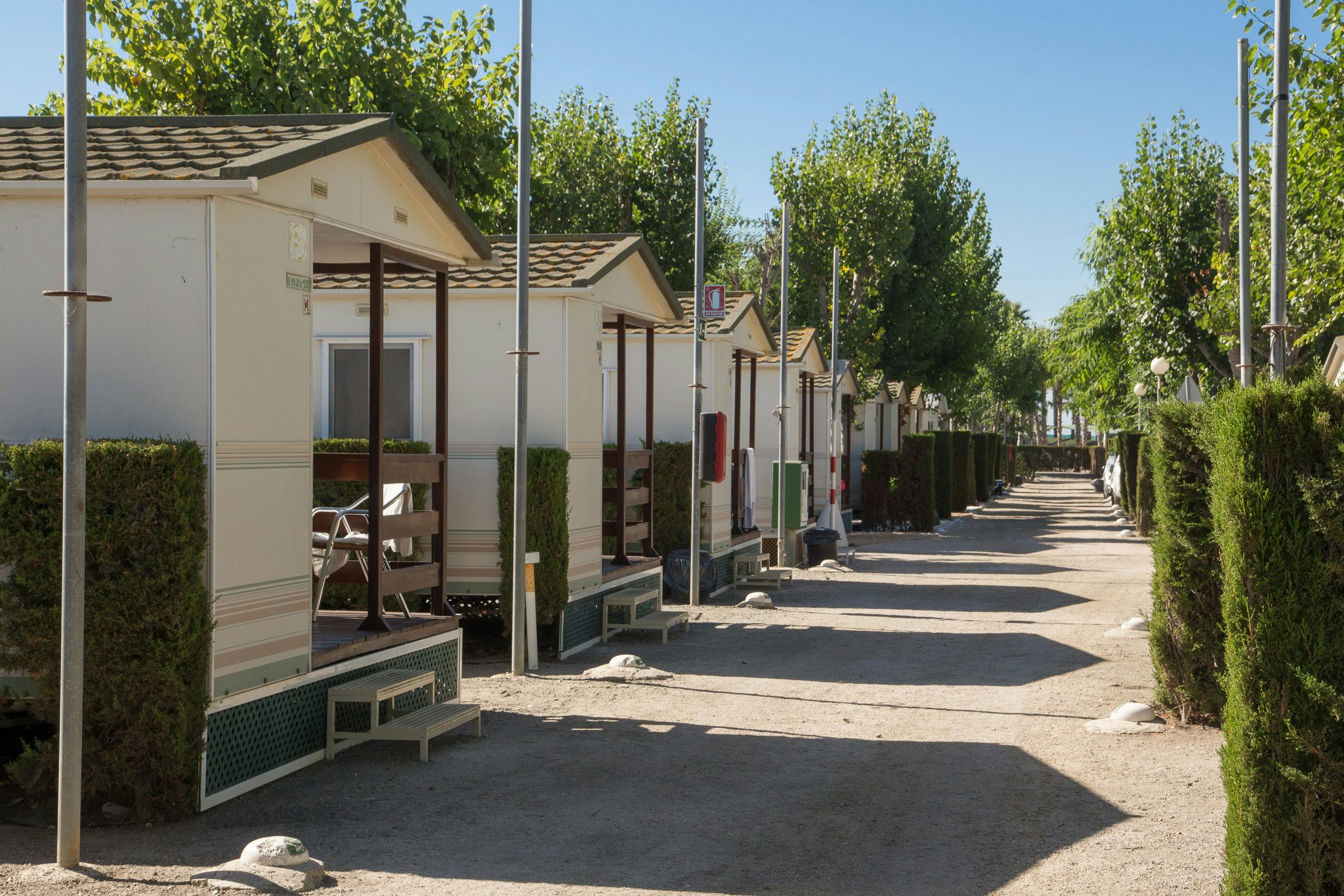 FKK Camping & Bungalows Naturist Almanat  - Mobilheime auf dem Campingplatz