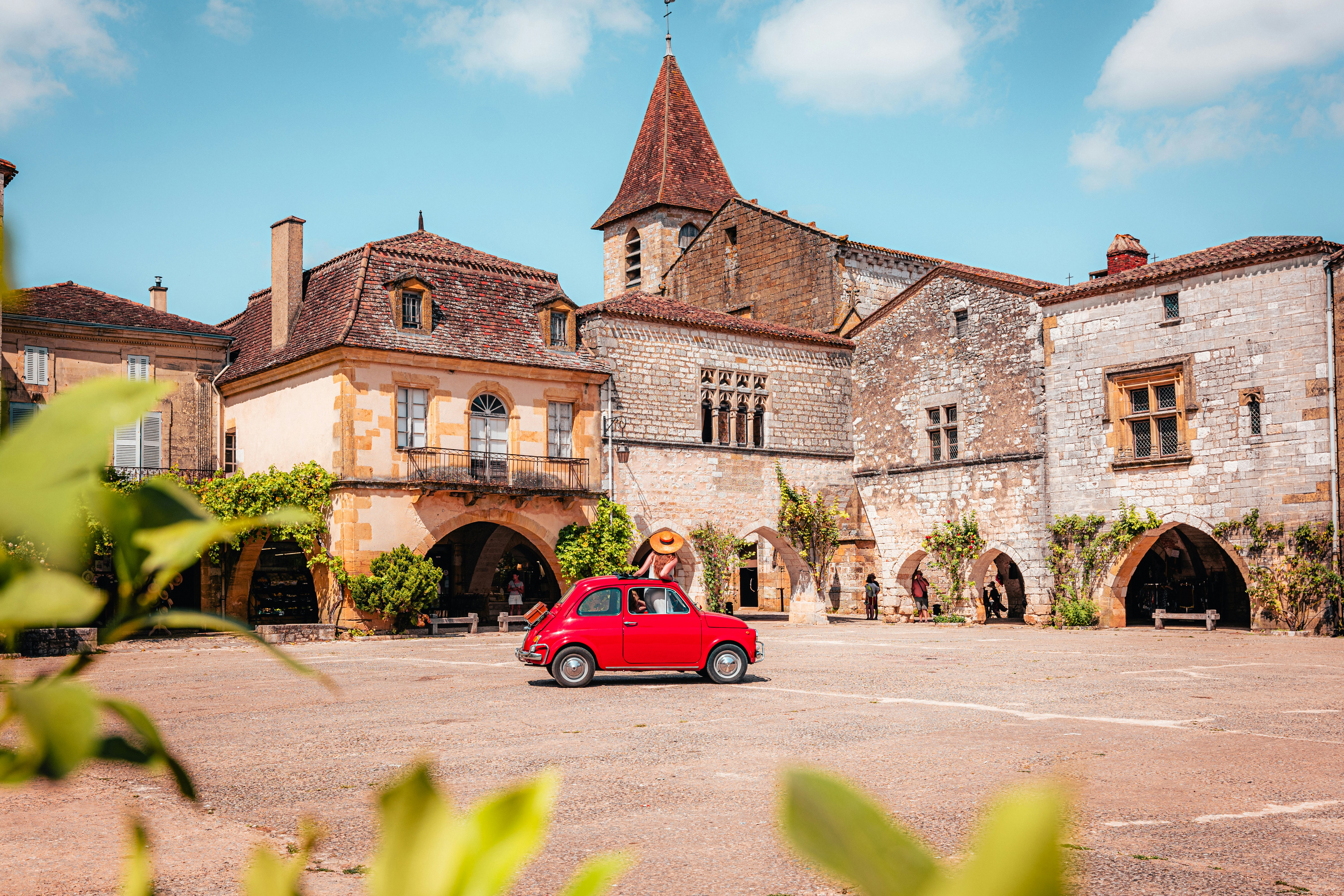 Camping Naturiste Le Couderc - Blick ins Dorf in der Umgebung des Campingplatzes