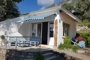 Camping Navene - Rezeption des Campingplatzes
