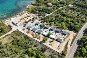 Camping Nevia - Campingplatz aus der Vogelperspektive
