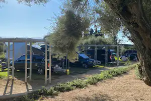 Nirikos Camping Camping Nirikos - Standplätze auf dem Campingplatz