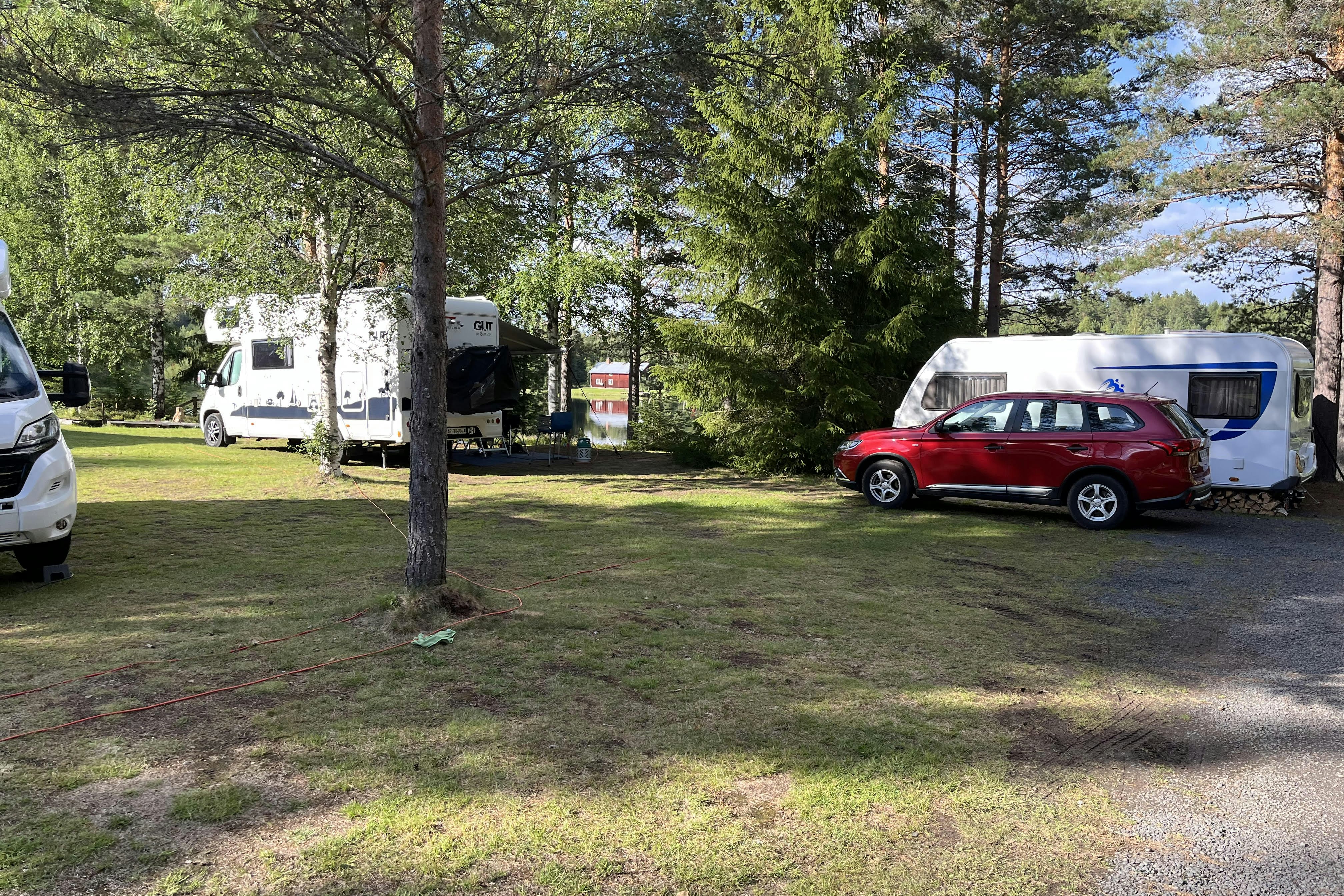 Camping Nya Skogsgården - Standplätze auf dem Campingplatz - Standplätze auf dem Campingplatz