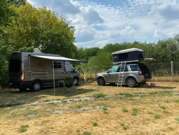 Camping Nyársapát