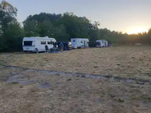 Camping Nyársapát