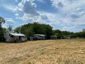 Camping Nyársapát