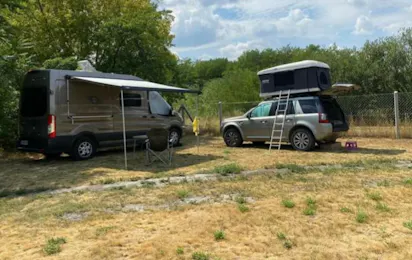 Camping Nyársapát