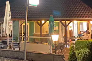 Camping Oase - Restaurant vom Campingplatz mit Terrasse