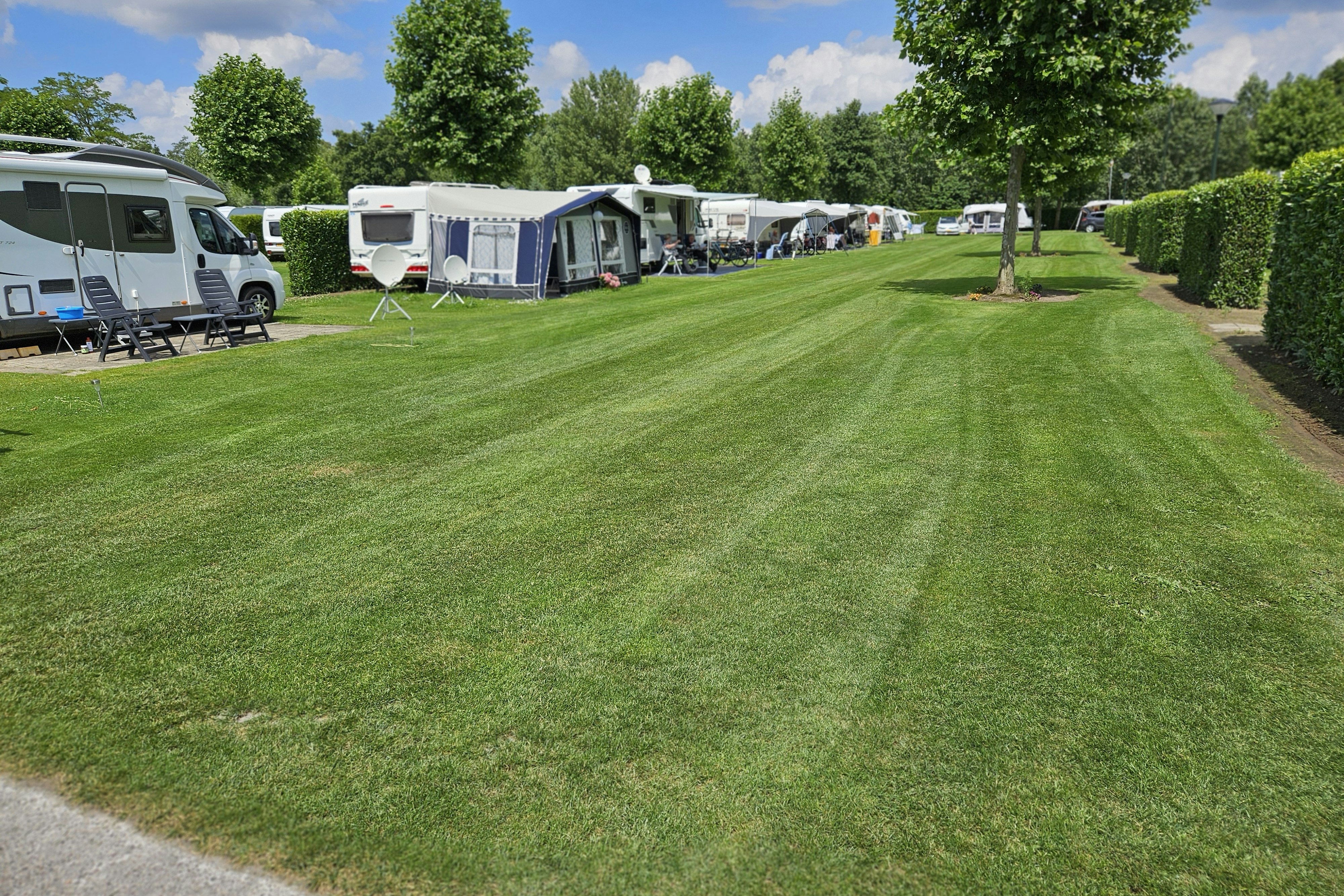 Camping Oda Hoeve - Standplätze im Grünen auf dem Campingplatz