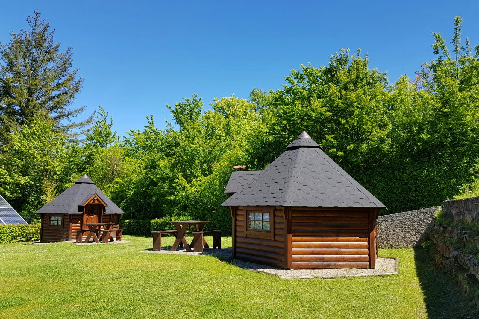 Camping Officiel - Mobilheime auf dem Campingplatz