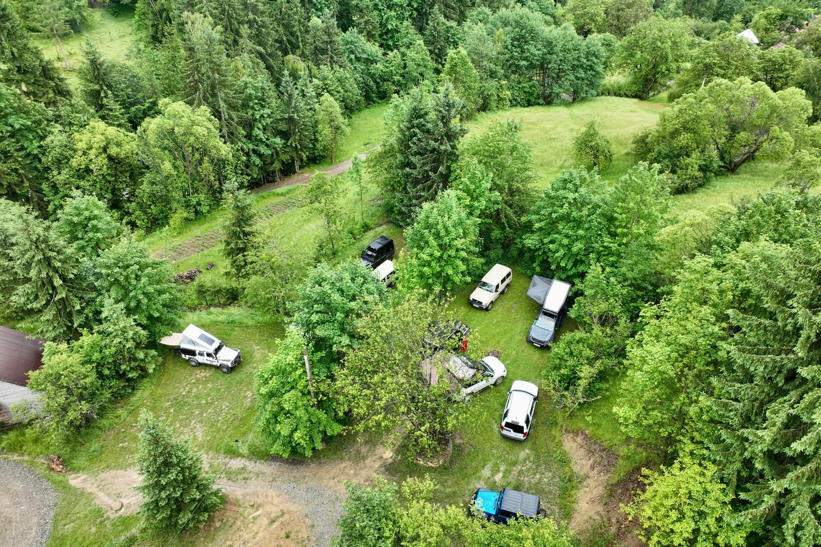 Camping OffRoadventure  - Campingplatz aus der Vogelperspektive