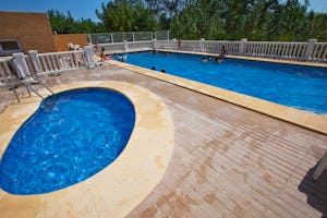 Camping Olé - Poolbereich auf dem Campingplatz