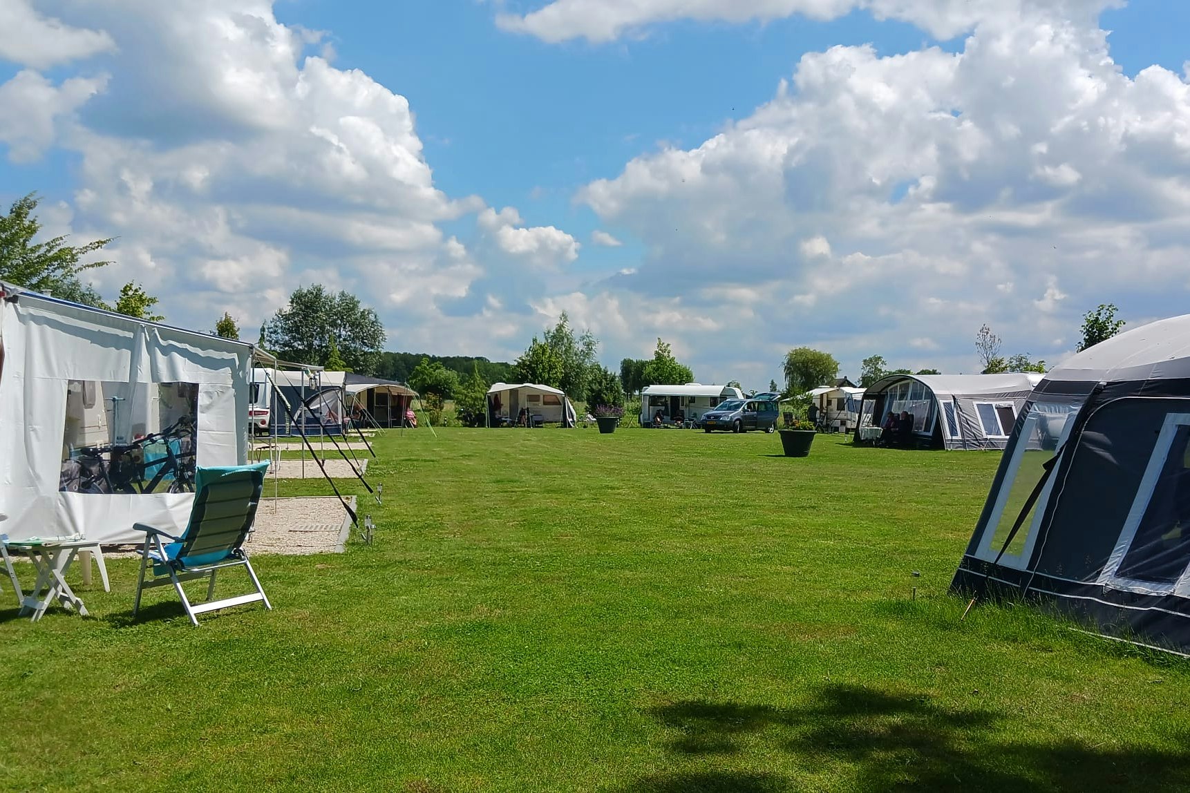 Camping Oldershof - Standplatzwiese auf dem Campingplatz