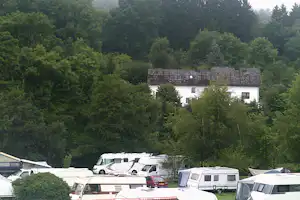 Camping Oosbachtal - Wohnmobil- und Wohnwagenstellplätze im Grünen
