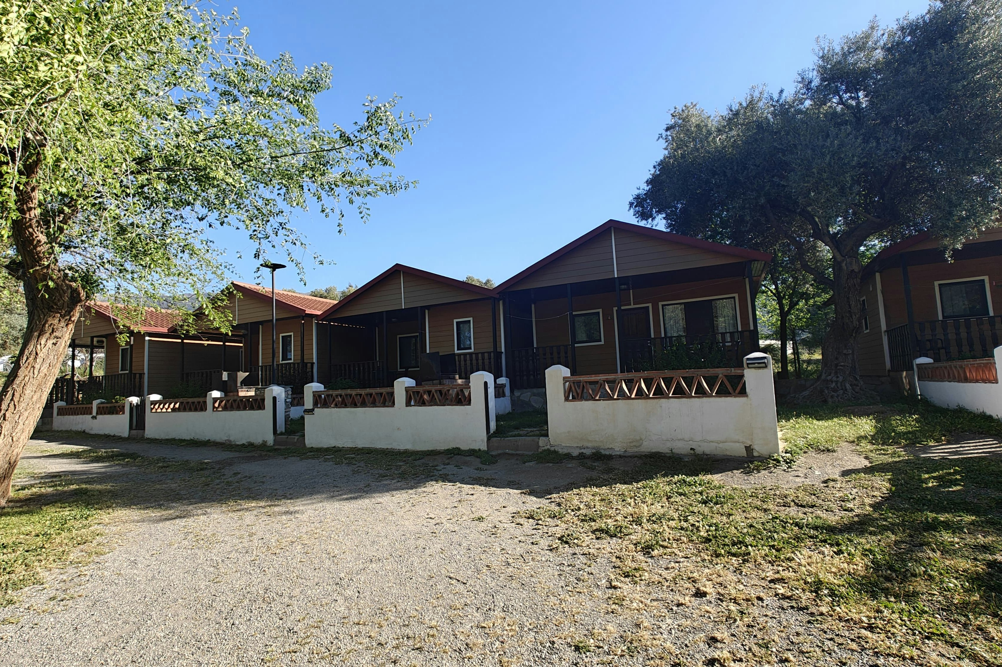 Camping Órgiva  - Mobilheime auf dem Campingplatz