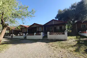 Camping Órgiva - Mobilheime auf dem Campingplatz