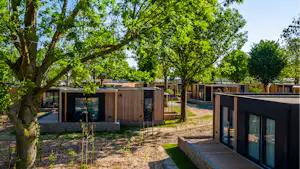 EuroParcs Poort van Maastricht - Mobilheime auf dem Campingplatz